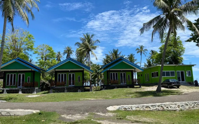 RedDoorz Syariah near Ujong Kareung Beach Sabang