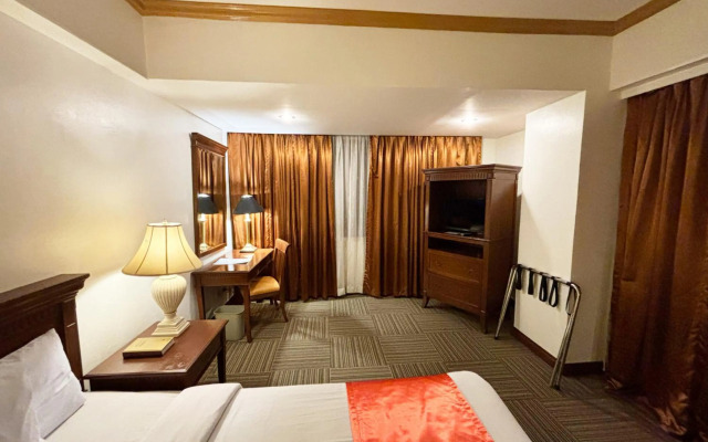 Tiara Oriental Hotel