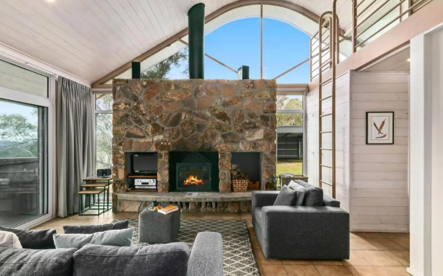 Silvertop Apartment