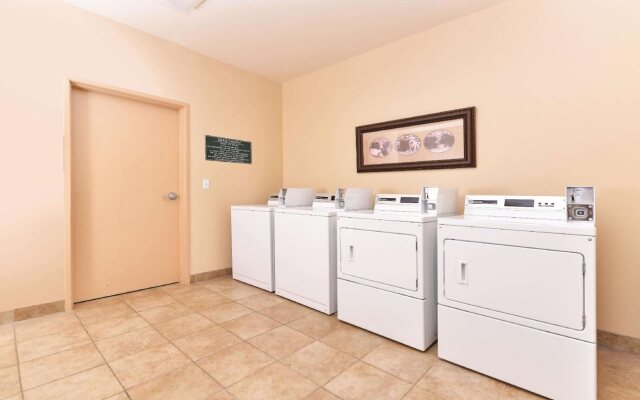 Best Western Plus Kalispell/Glacier Park West Hotel & Suites