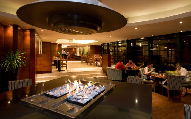 City Lodge Johannesburg Airport, Barbara Road