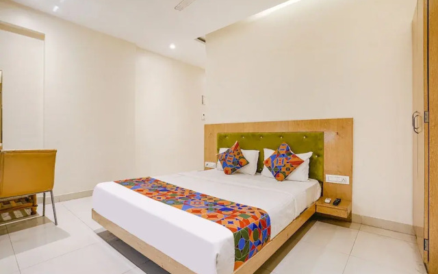 Fabhotel Silver Cloud