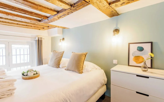 Quiet Apartment 1br/4p - Place des Victoires