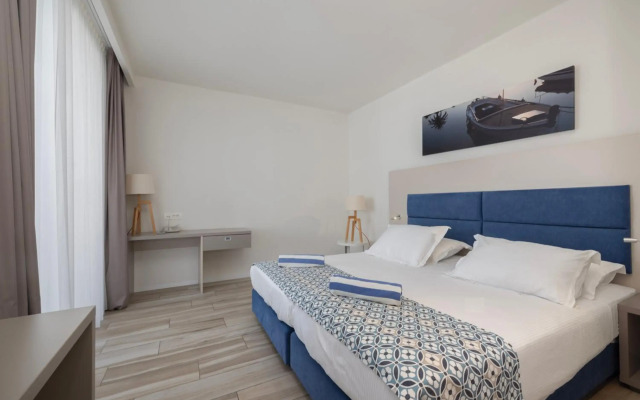 Romana Beach Resort