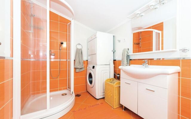 Beautiful Home in Sibenik With Wifi and 3 Bedrooms