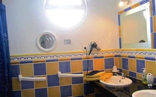 Azul Arenas Andalucia