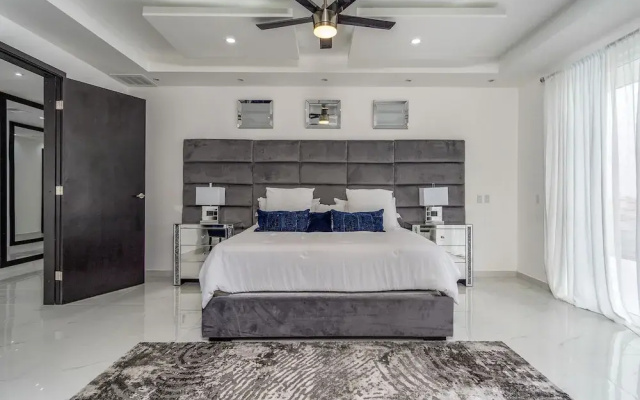 Ocean Pearl House Modern Gem Ocean View Home at Las Conchas