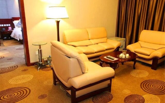 Adange Hotel