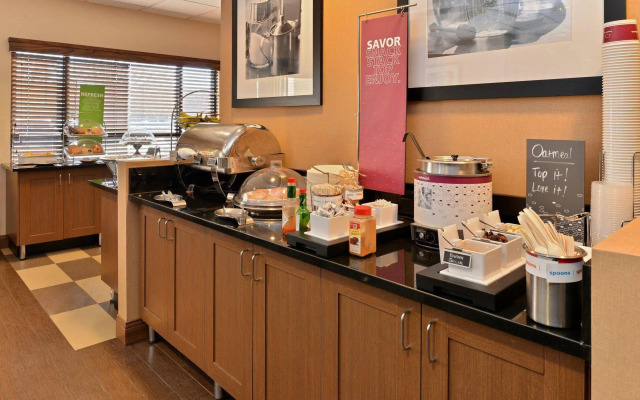 Hampton Inn Portland East