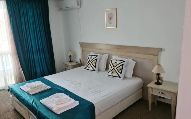 Royal Calisto Hotel