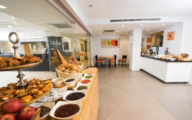 Montefiore Hotel