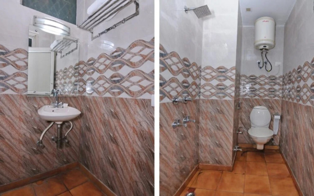 RB Grand Residency by OYO Rooms