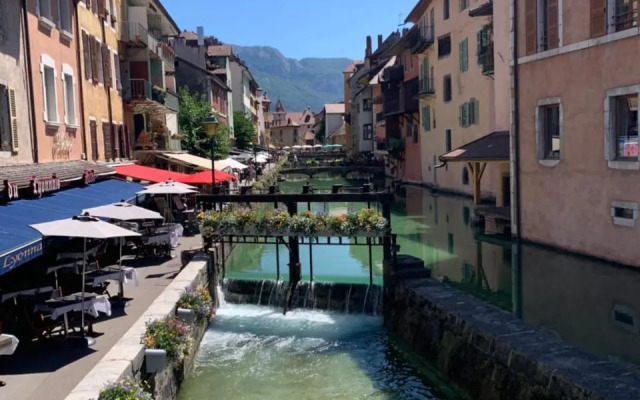 Bel appartement, 2 chambres, Annecy Coeur de ville