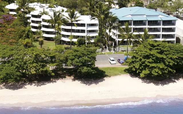 Roydon Beachfront Apartments