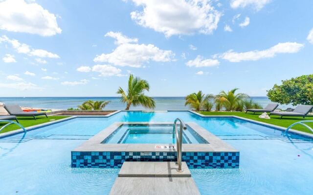 Bella Rocca 8br 8 Bedroom Home