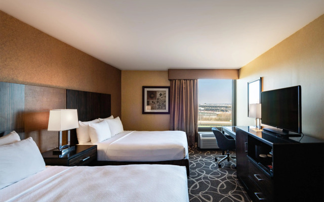 Crowne Plaza Newark Airport by IHG
