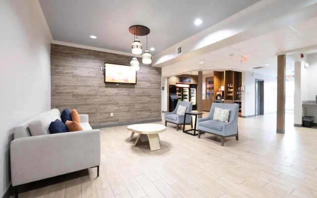 Candlewood Suites Houston Westchase/ Westheimer. by IHG
