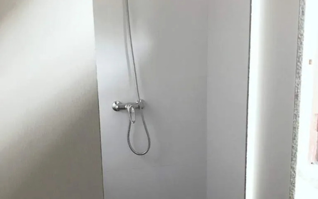 Qiandaohu Blue Mountain Youth Hostel