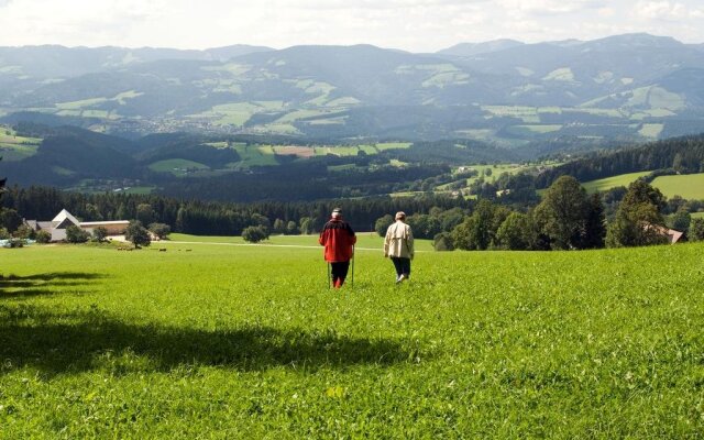 Wildwiesenhof