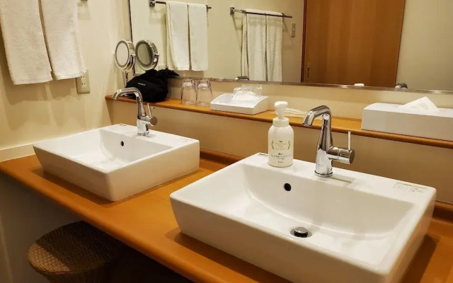 Ishigaki Seaside Hotel