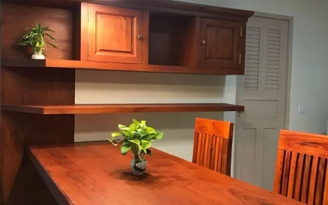 Thada Apartment