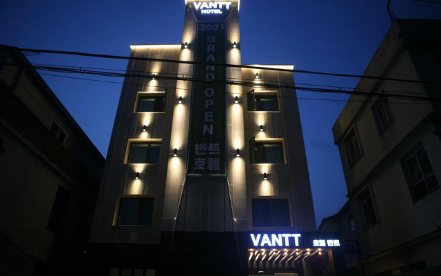 Vantt Hotel