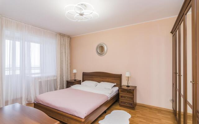 Apartments on Krasnoflotskaya street 28