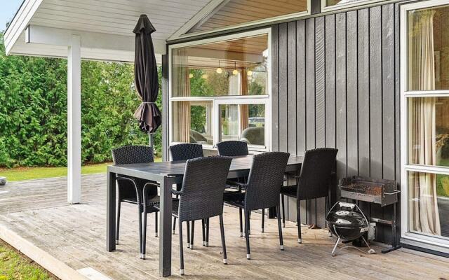 Bright Cottage Retreat in Silkeborg-by Traum