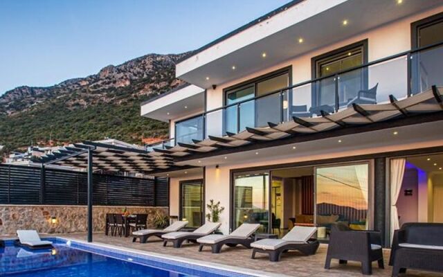Villa Grey