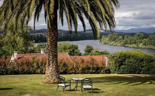 Parador De Tui