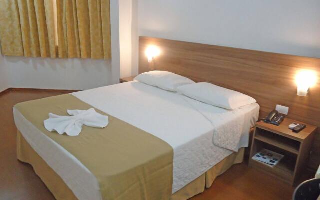 Harbor Querência Hotel