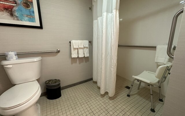 Crowne Plaza Nashville Airport by IHG