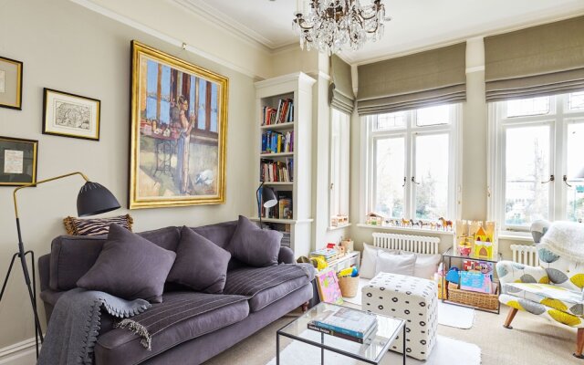 Stylish Fulham Family home