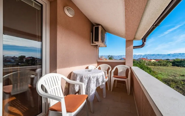 Ivan - Modern & Close to Center - A2