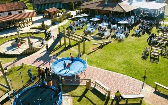 Garden Hotel