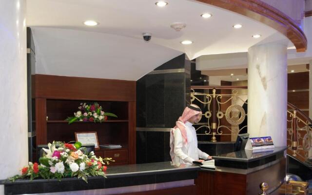 Leader Al Muna Kareem Hotel