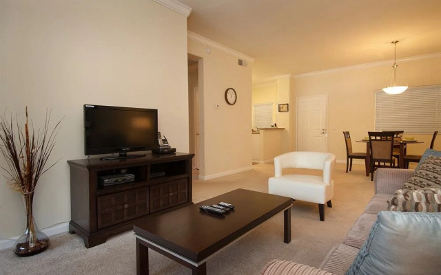 Oakwood at La Jolla Crossroads