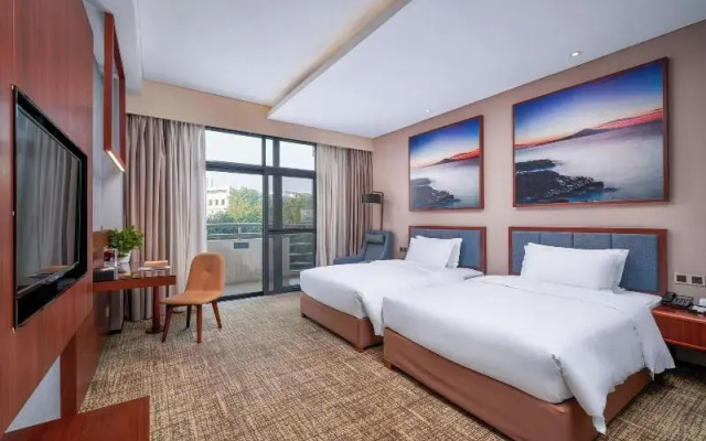 Airport Guest House