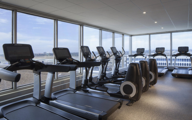 Hyatt Regency Los Angeles International Airport