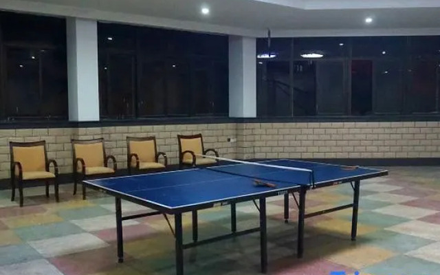 Yi County Daohuaxiang Hotel