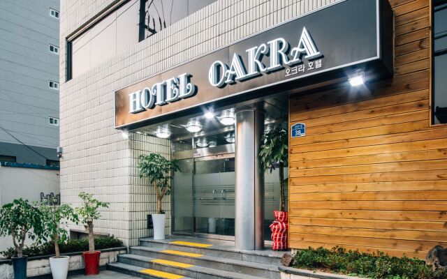 The Oakra Hotel