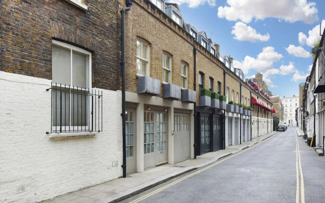 Stanhope Mews Exclusive - 1smw