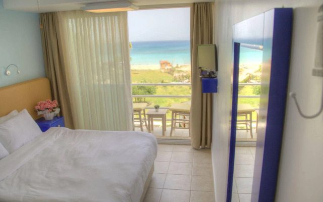 Rooms Smart Luxury Hotel & Beach