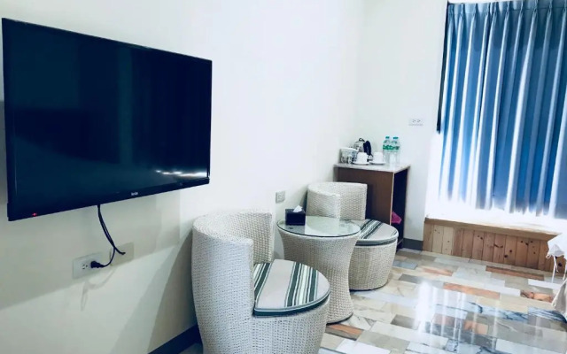 The third great-uncle's house