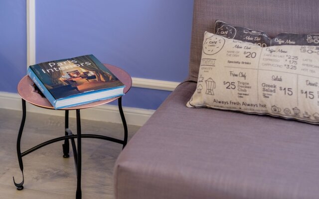 Boutique Rentals - Provence Apartment