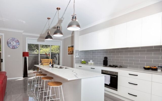 Best Central Wagga Townhouse