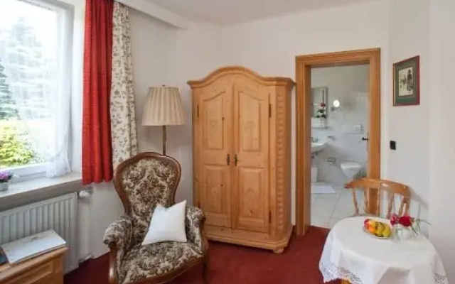 Zibert Hotel Garni