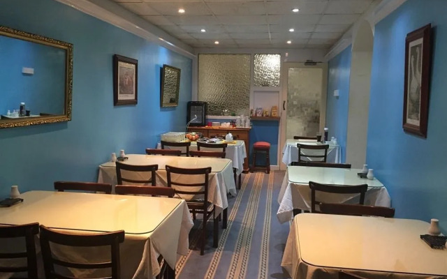 California Guest House