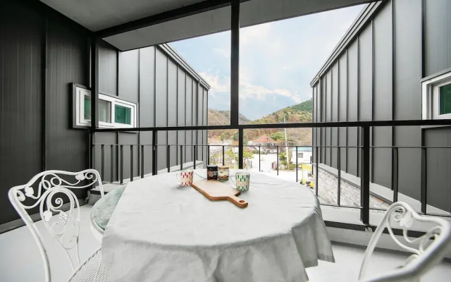 Gapyeong Twelve Pension