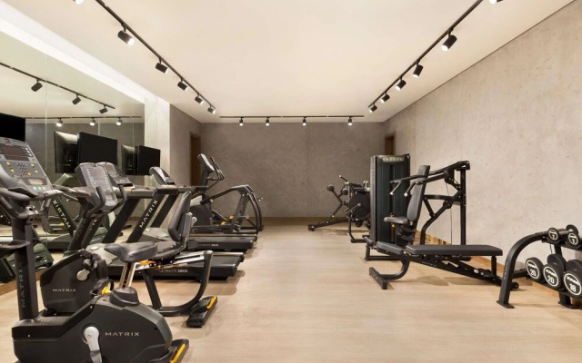 Mercure Dubai Gold District